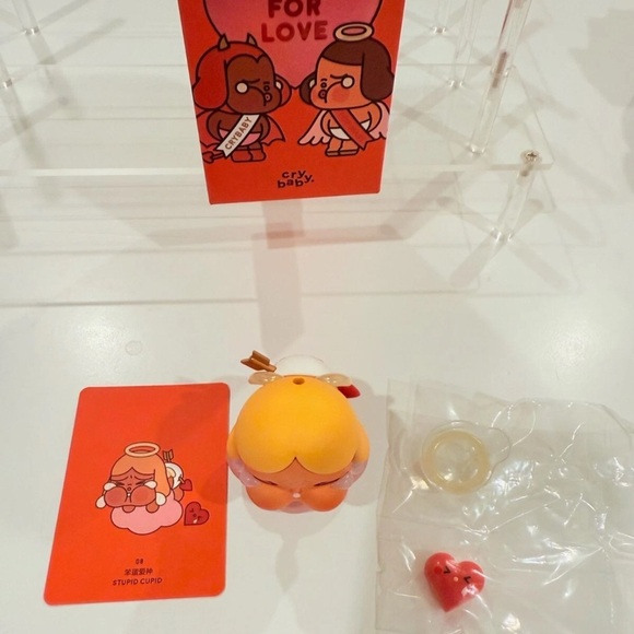 Pop Mart CRYBABY Stupid Cupid Authentic Figure w/ Box & Card - Picture 5 of 5